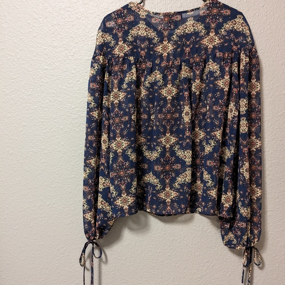 🎉SALE🎉 TRIXXI Navy Blue Print Blouse Long Sleeves Top Peasant Tassels Tie XL - Picture 6 of 6